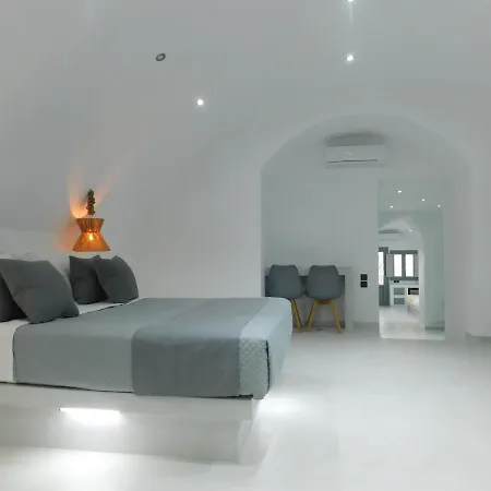 Caldera Center 4* Fira (Santorini)